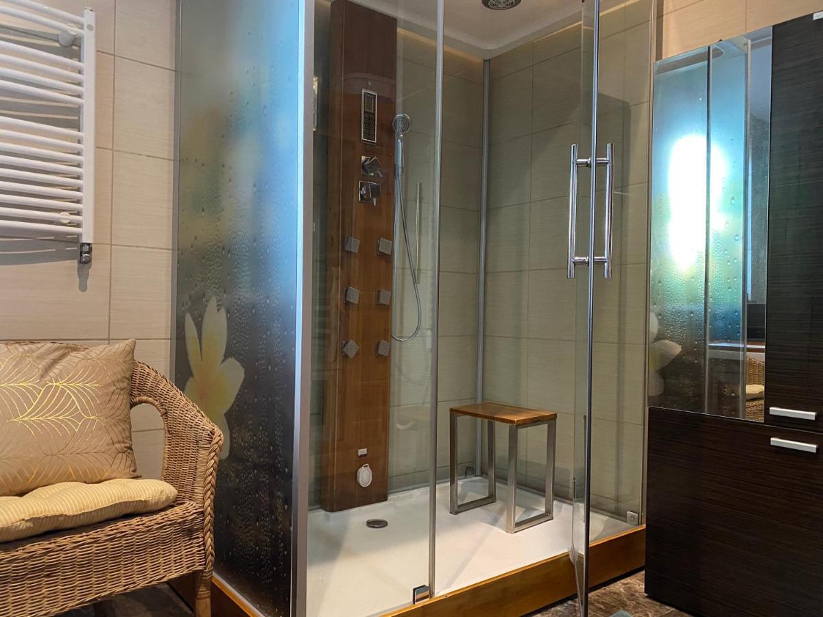 Lux Apartment - Lakefront Apartment In Kamien With Sauna & Hot Tub Only 30 Minutes From Gdansk And Gdynia Екстериор снимка