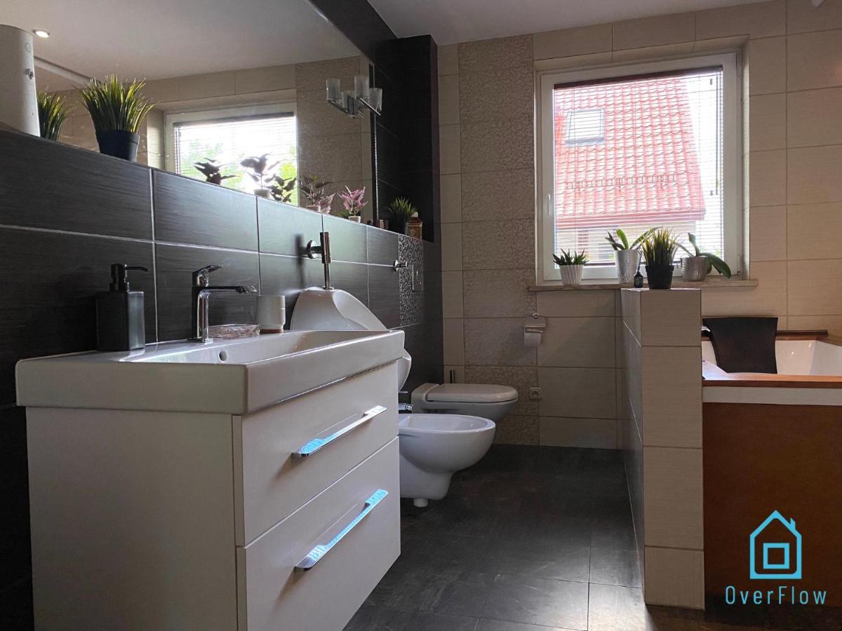 Lux Apartment - Lakefront Apartment In Kamien With Sauna & Hot Tub Only 30 Minutes From Gdansk And Gdynia Екстериор снимка
